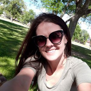 Meet your Posher, Katelyne